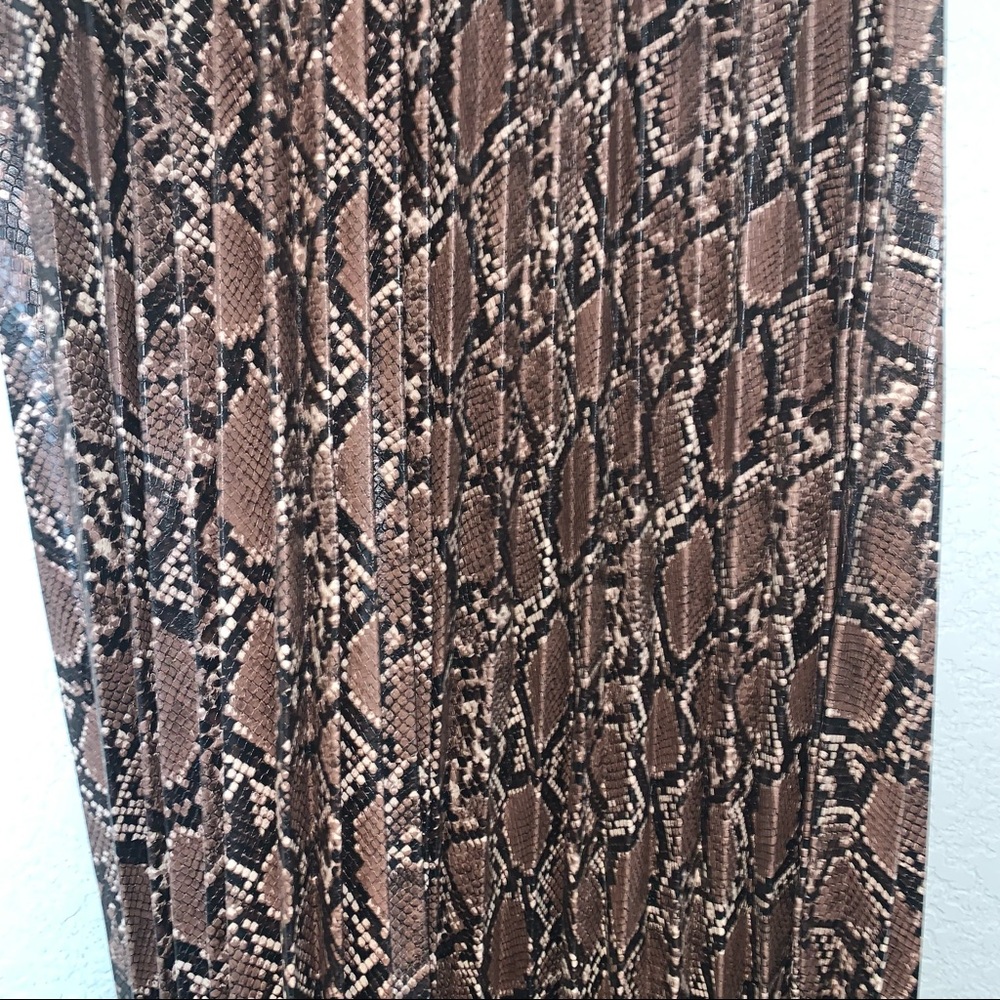 New Zara Faux Leather Snake Print Midi Pleated Skirt XS Small Medium 8372/262 - Picture 10 of 12